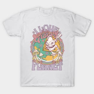 Earth Day Cottagecore Aesthetic Frogs The Groovy Planet T-Shirt